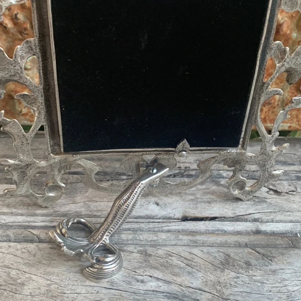 Kirks Folly Frame - Picture 10 of 11